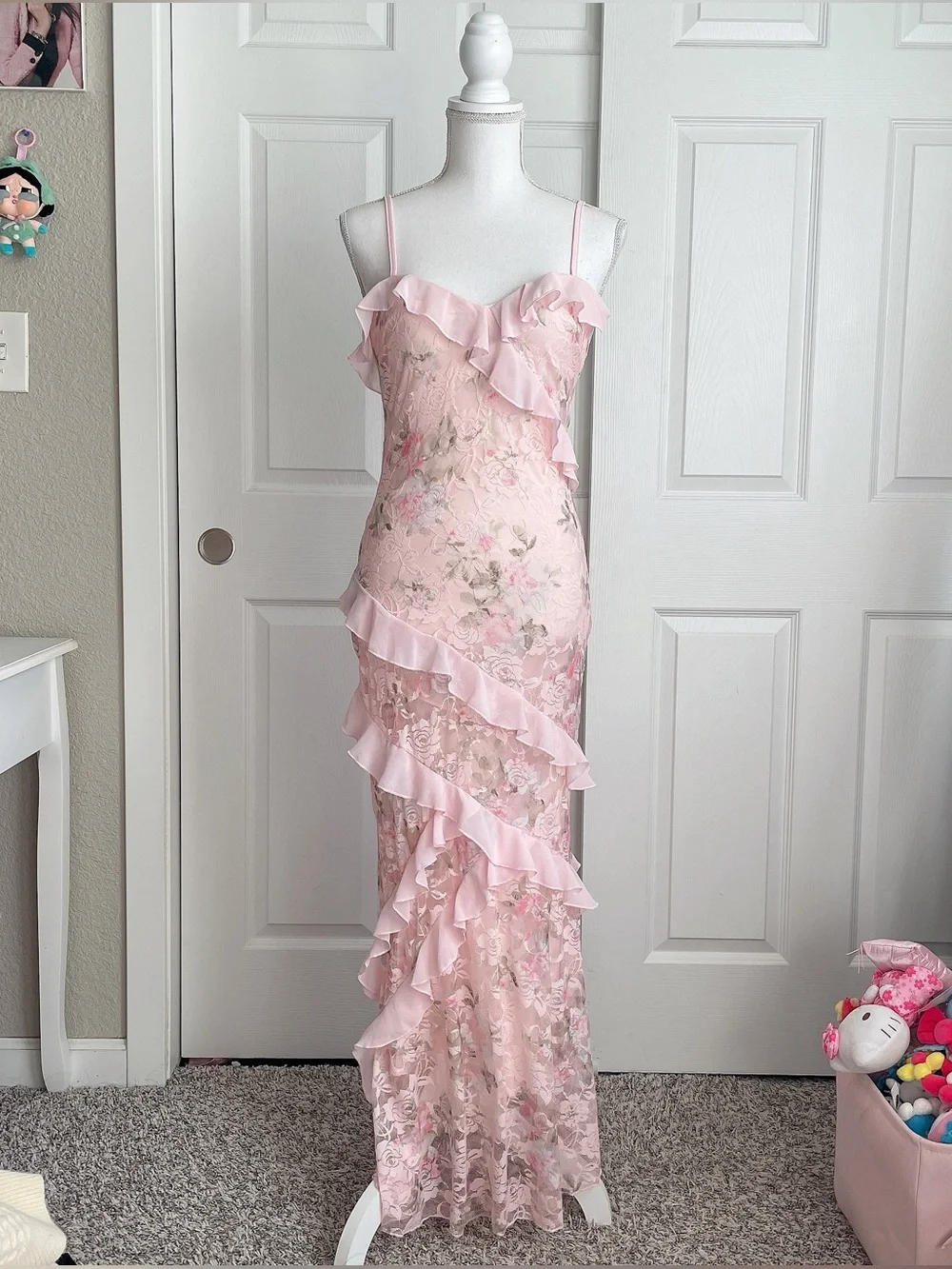 Cider pink ruffle floral lace maxi dress - Picture 3 of 8